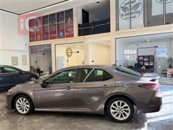 تۆیۆتا کامری